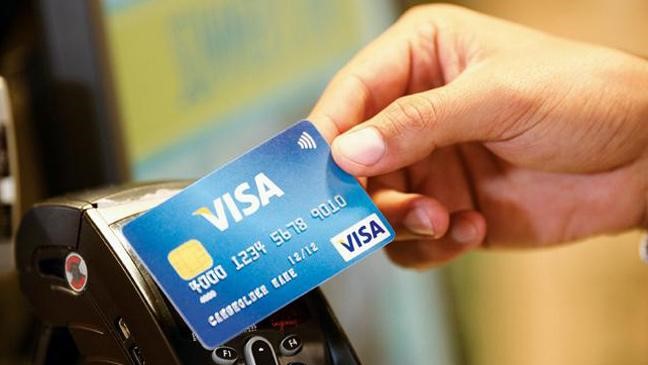Tomada de https://www.ecestaticos.com/image/clipping/939/33f23e46083dbfd0027b9581dcab5484/foto-corbis.jpg y http://www.paymentscardsandmobile.com/wp-content/uploads/2013/09/contactless-payment.png imagen